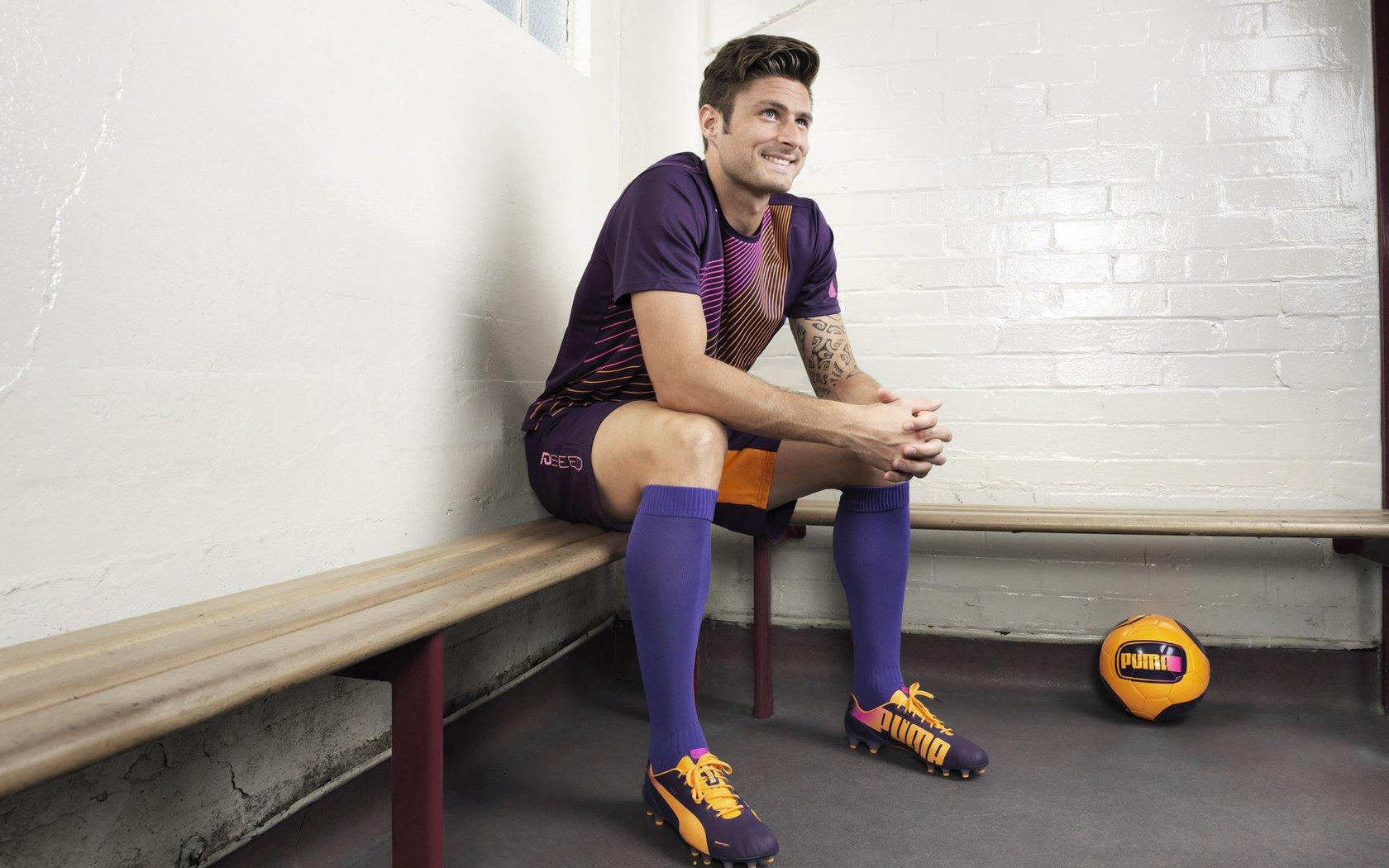 中国游泳队闪耀世锦赛 新生代选手斩获三金创历史