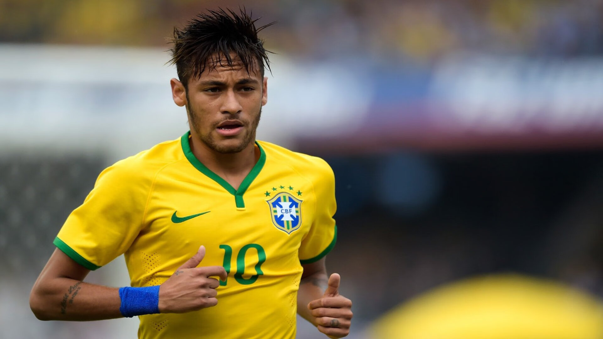 2024年上海国际马拉松赛圆满落幕,本土选手刷新个人最佳成绩